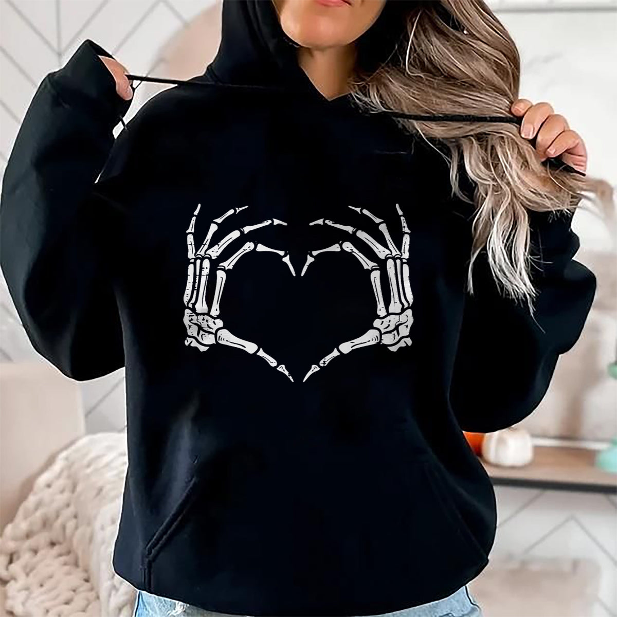 Hallowen Shirts for Family, Funny hallowen shirts, Hallowen Unisex T-Shirt/Hoodie/Sweatshirt HLT00 - Skeleton Hands Heart Sign Retro Halloween Costume Women Girl T-Shirt