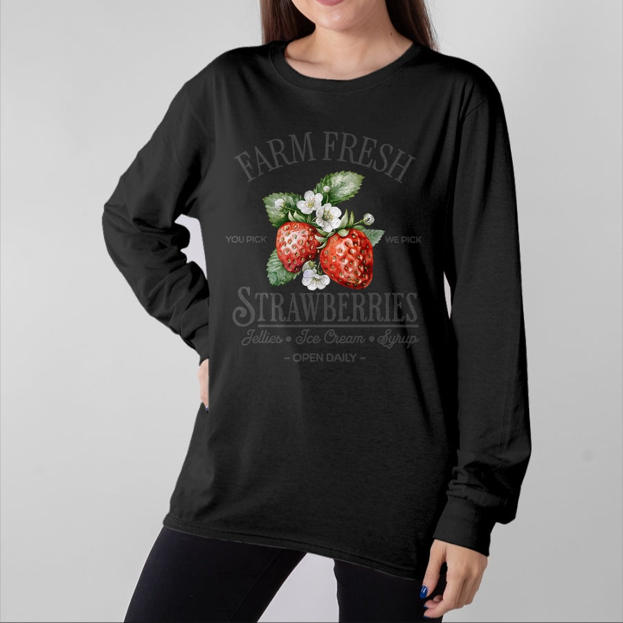Best Farmer Life Shirt, Funny Farmer UnisexT-Shirt/Hoodie/Sweatshirt HLT00 - Farm Fresh Strawberries Vintage Strawberry Farmers Farm T-Shirt