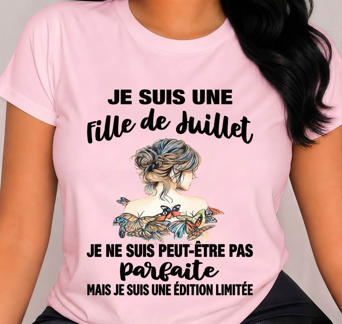 JE SUIS UNE FILLE DE JUILLET - fma TLEE07 (SKU2605-194-07)