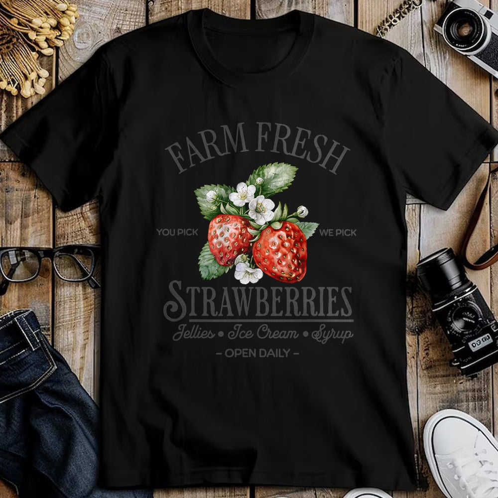 Best Farmer Life Shirt, Funny Farmer UnisexT-Shirt/Hoodie/Sweatshirt HLT00 - Farm Fresh Strawberries Vintage Strawberry Farmers Farm T-Shirt