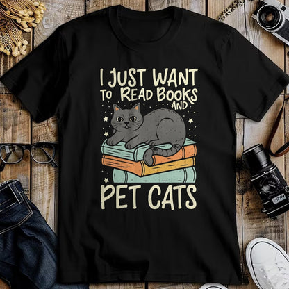 Cat Love Shirt, Funny Cat Lover Gift UnisexT-Shirt/Hoodie/Sweatshirt HLT00 - Retro I Just Want to Read Books and Pet Cats Cat T-Shirt