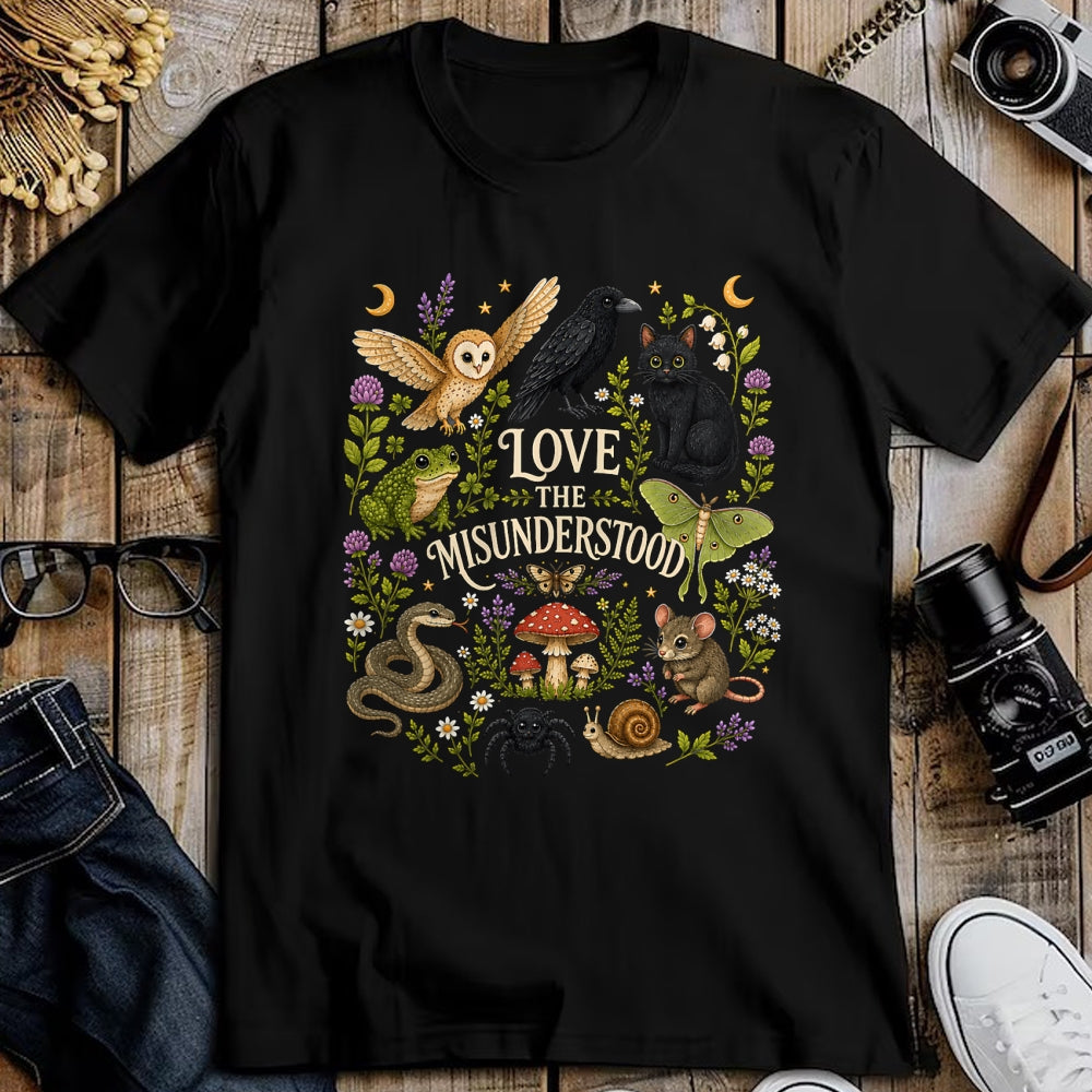 Cat Love Shirt, Funny Cat Lover Gift UnisexT-Shirt/Hoodie/Sweatshirt HLT00 - Love The Misunderstood Bat Raven Cat Snake Spider Moth Frog T-Shirt (1)
