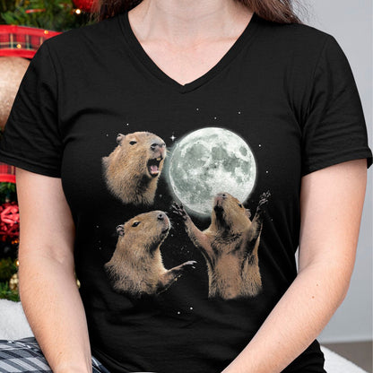 Cute Capybara Shirt, Funny Capybara Unisex T-Shirt/Hoodie/Sweatshirt HLT00 - Funny Capybara Howling at Moon Vintage 90s Graphic T-Shirt