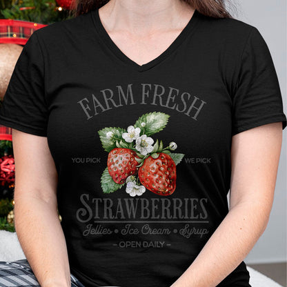Best Farmer Life Shirt, Funny Farmer UnisexT-Shirt/Hoodie/Sweatshirt HLT00 - Farm Fresh Strawberries Vintage Strawberry Farmers Farm T-Shirt