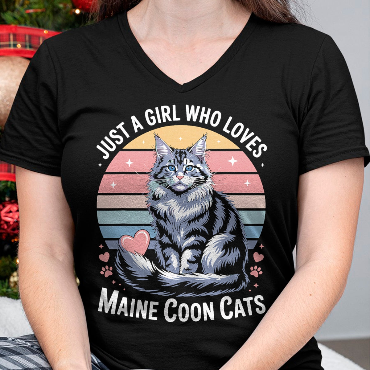Cat Love Shirt, Funny Cat Lover Gift UnisexT-Shirt/Hoodie/Sweatshirt HLT00 - Just a Girl who Loves Maine Coon Cats T-Shirt