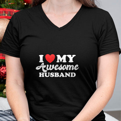 Best Wife Shirt, Wife and Husband Unisex T-Shirt/Hoodie/Sweatshirt HLT00 - I Love My Awesome Husband Funny Wife Married Women Sarcastic T-Shirt (1)