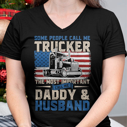 Best Truck Driver Life Shirt, Funny Trucker UnisexT-Shirt/Hoodie/Sweatshirt HLT00 - Semi Truck Driver, Trucker Daddy, Husband, US American Flag T-Shirt