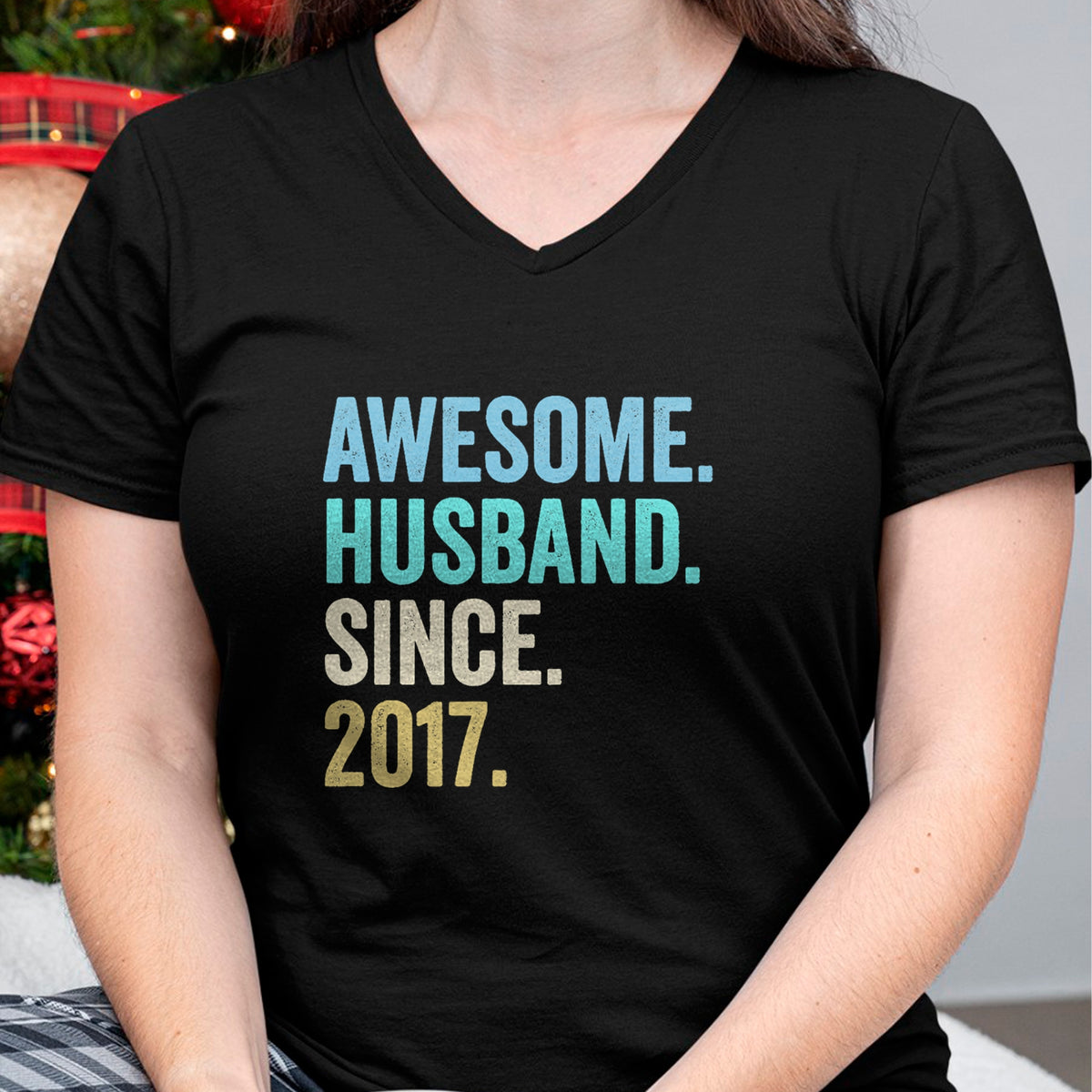 Best Wife Shirt, Wife and Husband Unisex T-Shirt/Hoodie/Sweatshirt HLT00 - Awesome Husband Since 2017 7th wedding anniversary 7 years T-Shirt (1)