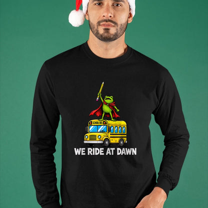 Best Student Shirt, Funny Back To School UnisexT-Shirt/Hoodie/Sweatshirt HLT00 - We Ride At Dawn Funny Back to School Buss Frog Teacher Kids T-Shirt