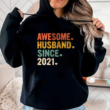 Best Wife Shirt, Wife and Husband Unisex T-Shirt/Hoodie/Sweatshirt HLT00 - 2 Years Anniversary for Him Awesome Husband Since 2021 T-Shirt