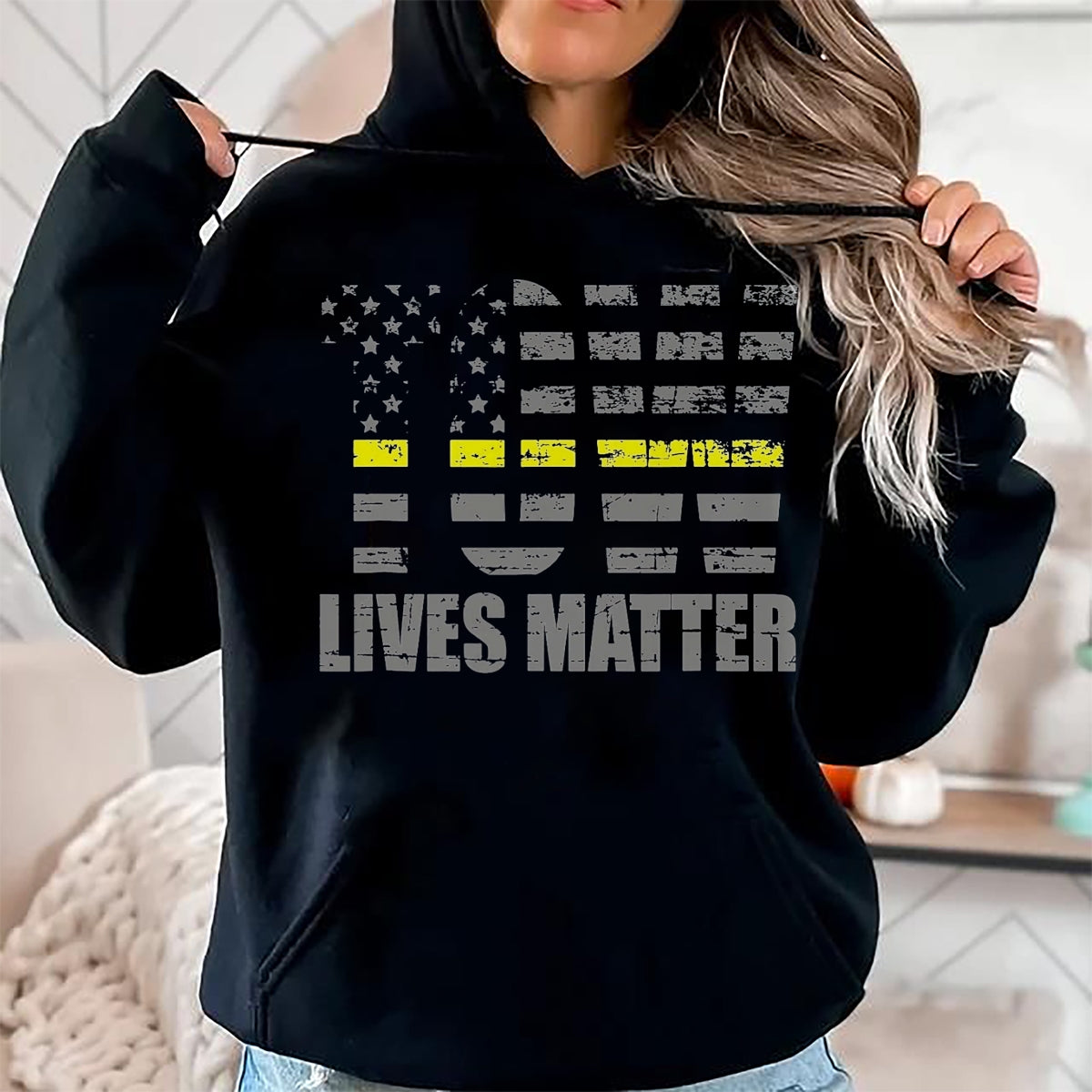 Best Truck Driver Life Shirt, Funny Trucker UnisexT-Shirt/Hoodie/Sweatshirt HLT00 - Tow Lives Matter Thin Yellow Line Tow Truck Driver Shirt T-Shirt, Men, Black, X-Large
