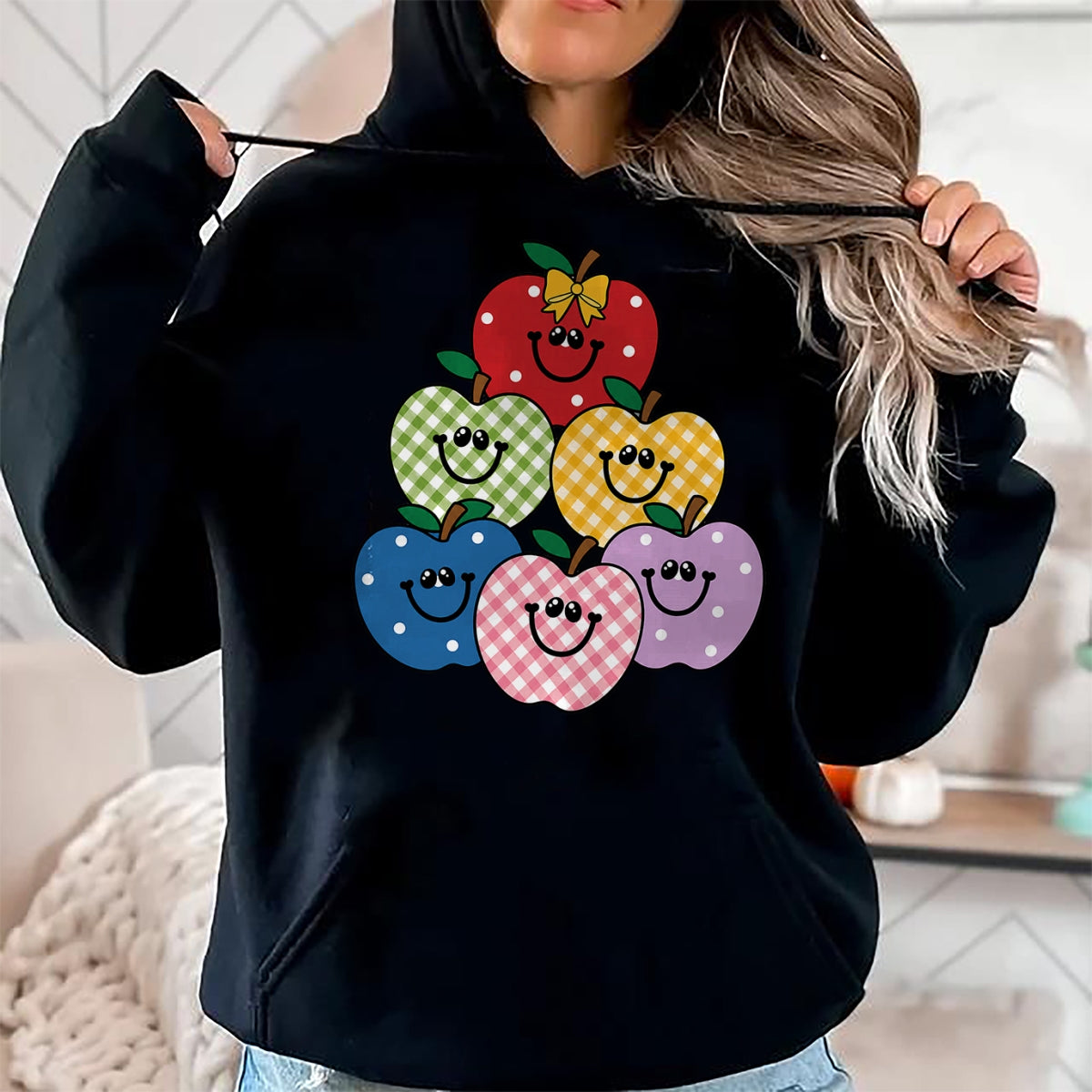 Best Teacher Shirt, Funny Teacher UnisexT-Shirt/Hoodie/Sweatshirt HLT00 - Retro 90s Teacher Apples T-Shirt