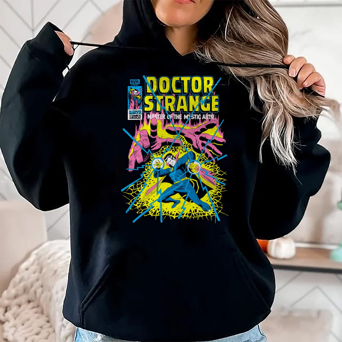 Best Doctor Shirt, Funny Doctor UnisexT-Shirt/Hoodie/Sweatshirt HLT00 - Doctor Strange - Comic Cover T-Shirt