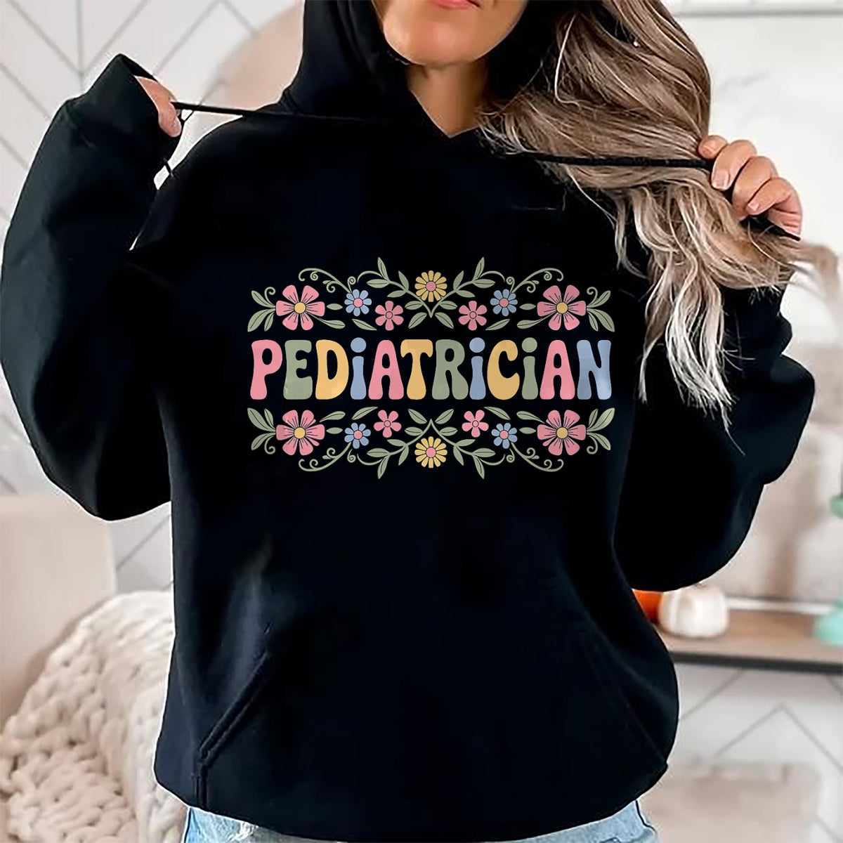 Best Doctor Shirt, Funny Doctor UnisexT-Shirt/Hoodie/Sweatshirt HLT00 - Cute Pediatrician Art for Women Girls Mom Pediatric Doctor T-Shirt