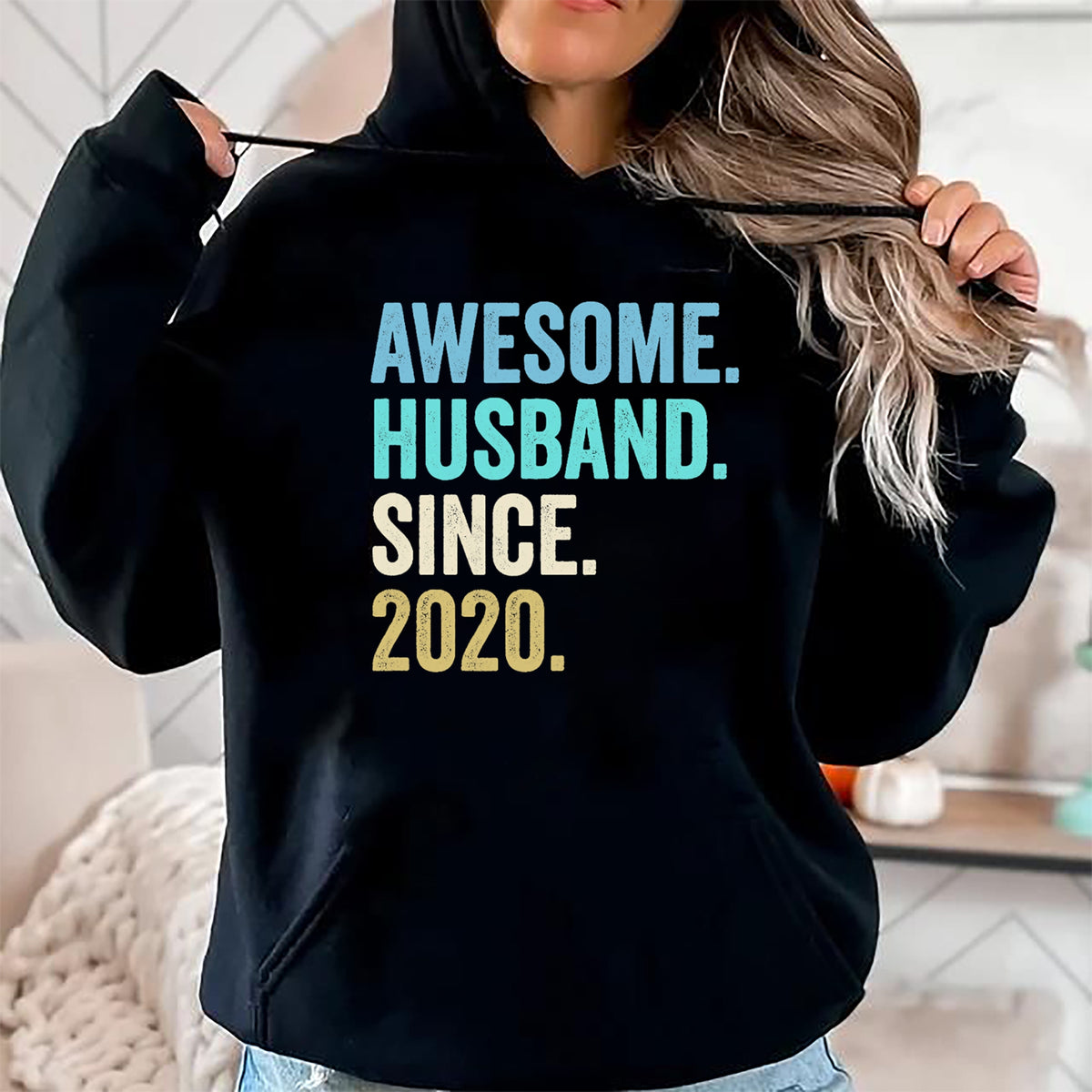 Best Wife Shirt, Wife and Husband Unisex T-Shirt/Hoodie/Sweatshirt HLT00 - Awesome Husband Since 2020 4th wedding anniversary 4 years T-Shirt