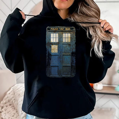 Best Doctor Shirt, Funny Doctor UnisexT-Shirt/Hoodie/Sweatshirt HLT00 - Cosplay Tardis Distressed Time-Traveller Sci-Fan T-Shirt