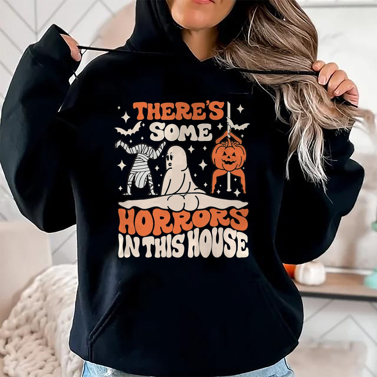 Hallowen Shirts for Family, Funny hallowen shirts, Hallowen Unisex T-Shirt/Hoodie/Sweatshirt HLT00 - There's Some Horrors In This House Ghost Pumpkin Halloween T-Shirt