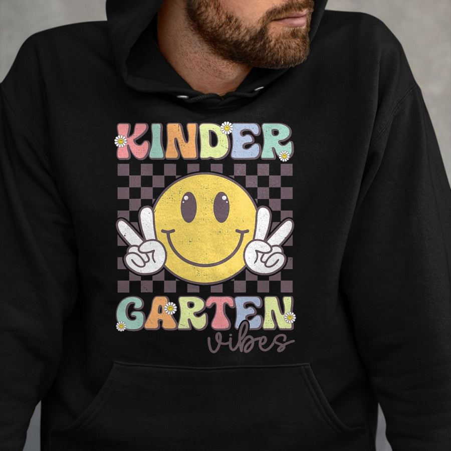 Best Student Shirt, Funny Back To School UnisexT-Shirt/Hoodie/Sweatshirt HLT00 - Kindergarten Vibes Smile Face Back to School Teachers Kids T-Shirt