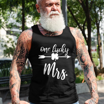 Best Wife Shirt, Wife and Husband Unisex T-Shirt/Hoodie/Sweatshirt HLT00 - Gift for wife T shirt, lucky wife   Womens Husband and Wife St Patricks Day T Shirt Gift One Lucky M