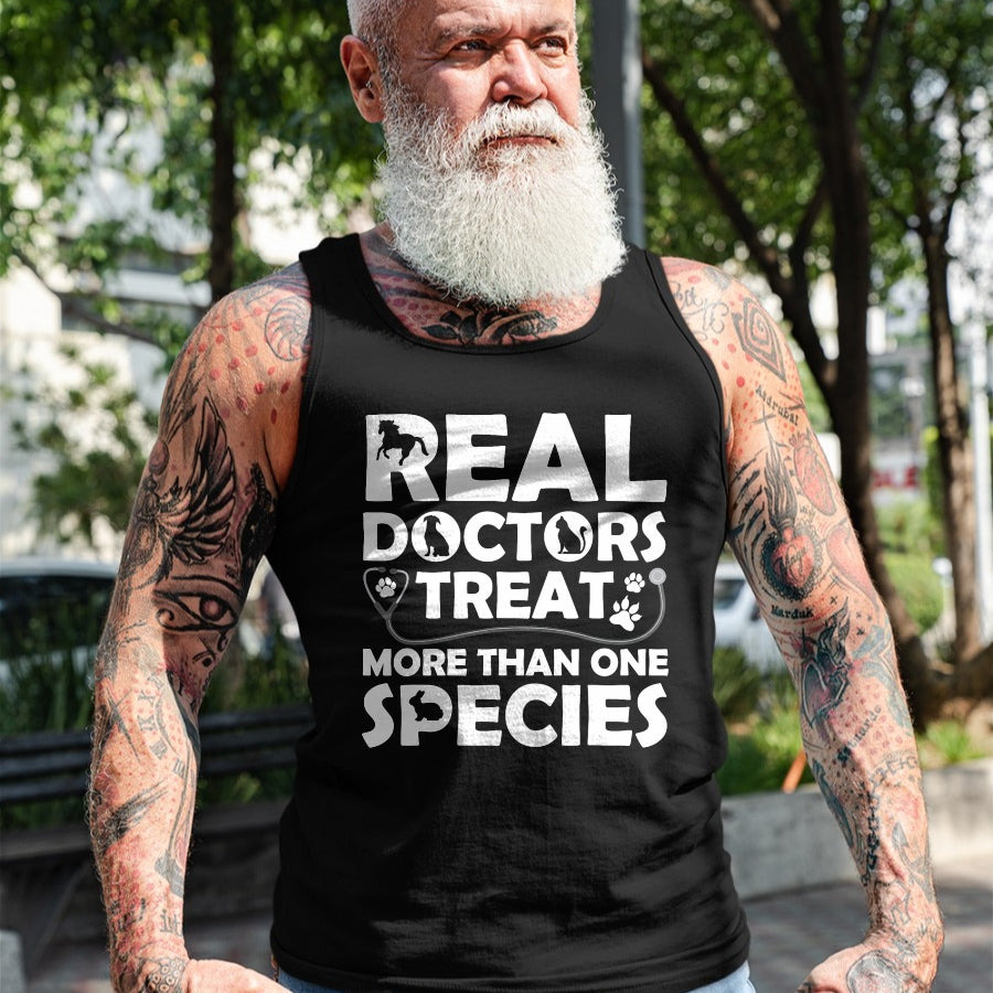 Best Doctor Shirt, Funny Doctor UnisexT-Shirt/Hoodie/Sweatshirt HLT00 - Cool Veterinarian Design For Men Women Veterinary Pet Doctor T-Shirt