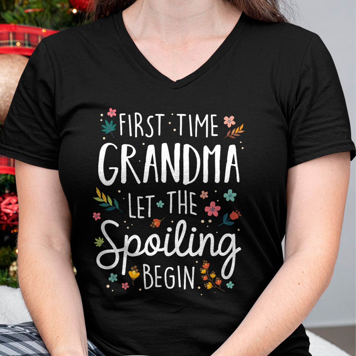 FIRST TIME GRANDMA T-SHIRT – PERFECT GIFT FOR NEW GRANDMAS - TLEE00 (SKU8-GRA00)