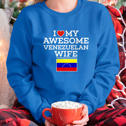 Best Wife Shirt, Wife and Husband Unisex T-Shirt/Hoodie/Sweatshirt HLT00 - I Love My AWESOME Venezuelan WIFE Flag Heart Tee for Husband