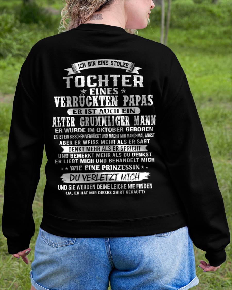 OKTOBER / TOCHTER EINES VERRÜCKTEN PAPAS SHIRT - GESCHENK VOM PAPA - TLEE10 (SKU2606-230-10)