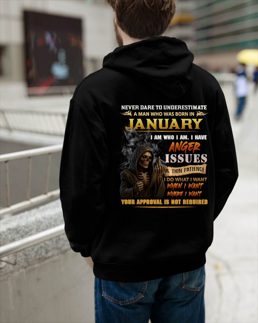 JANUARY - NEVER UNDERESTIMATE A MAN WHO KNOWS WHO HE IS - FOR MAN - TLEE01 (SKU26T-01156-01)