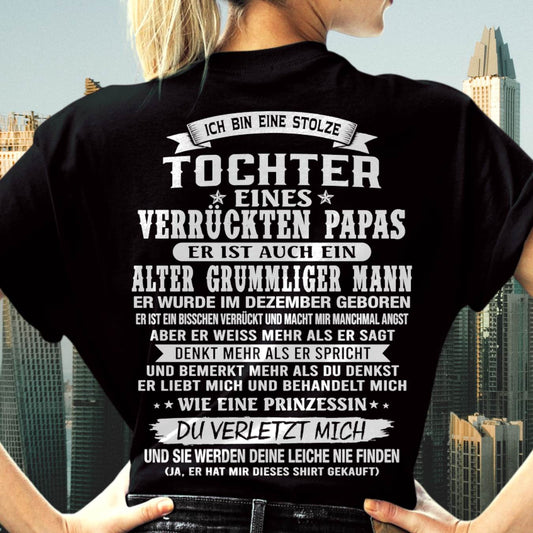 DEZEMBER / TOCHTER EINES VERRÜCKTEN PAPAS SHIRT - GESCHENK VOM PAPA - TLEE12 (SKU2606-230-12)
