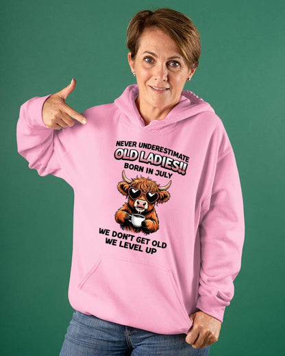 JULY BORN WOMEN LEVEL UP, NEVER GROW OLD SHIRT - FOR WOMEN - TLEE07 (SKU2606-79-07)